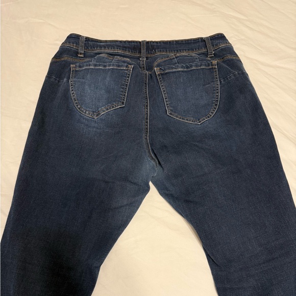 Wax jeans butt I love you. Size 16. Skinny jeans. - Picture 4 of 4